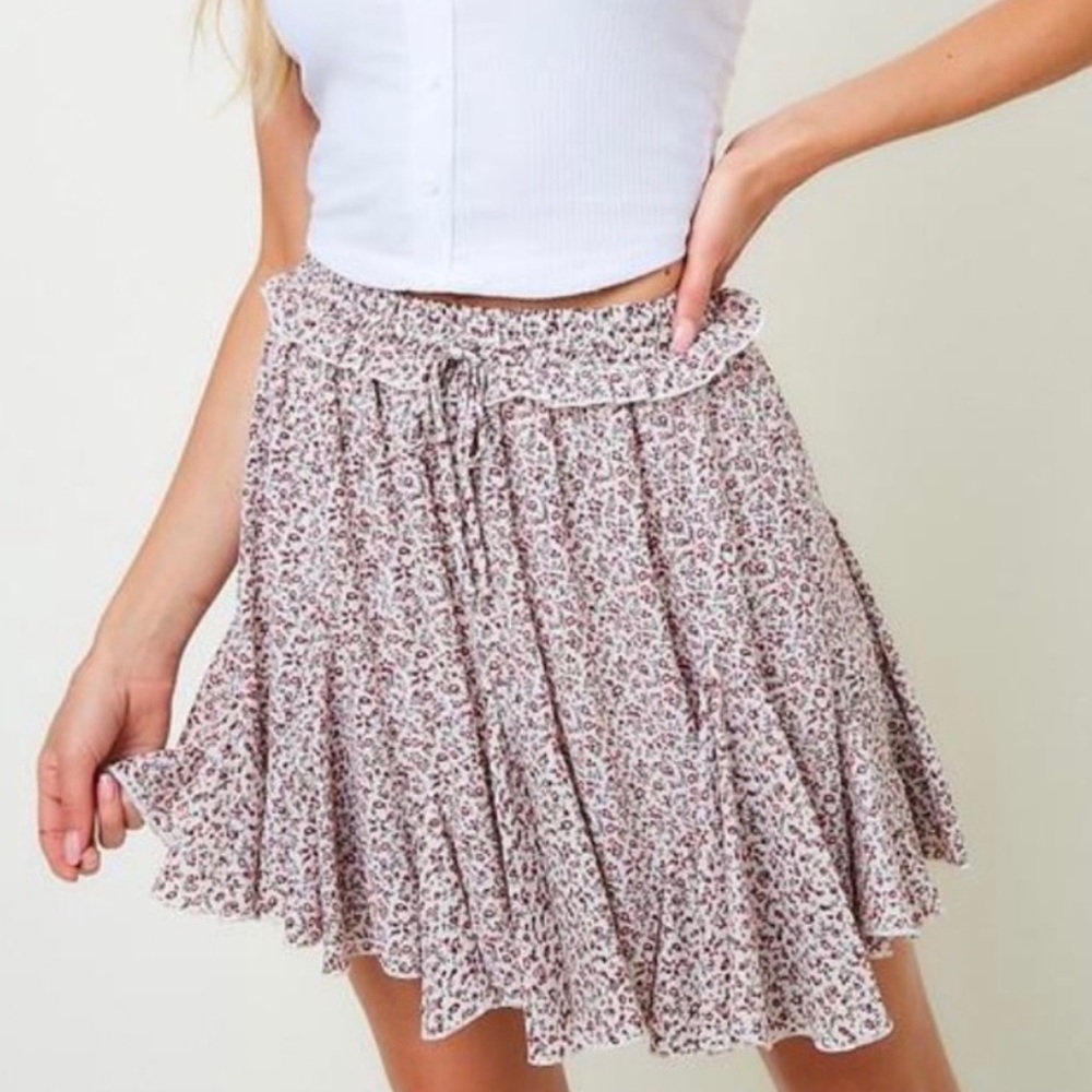 Saints & Hearts Floral Flounce Skirt